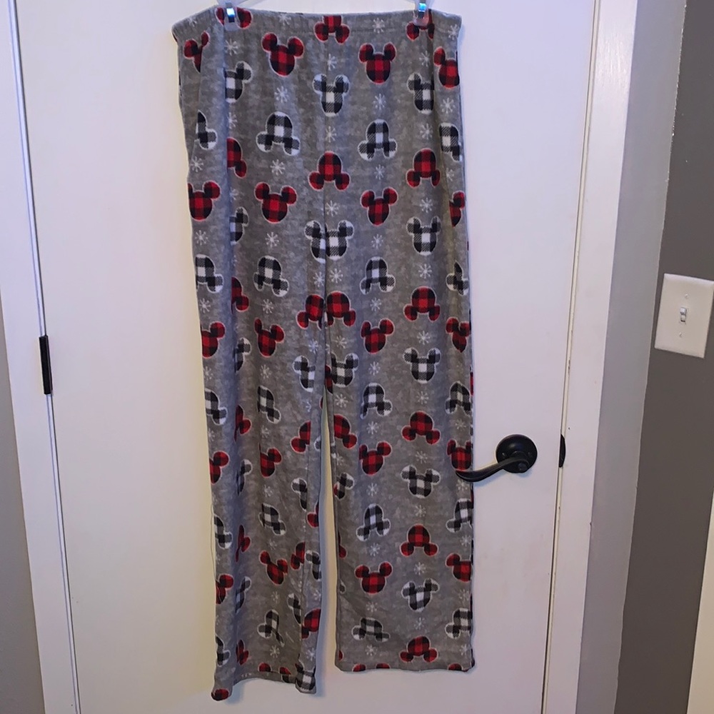 Grey Disney pajama pants with plaid mickeys. Size Large